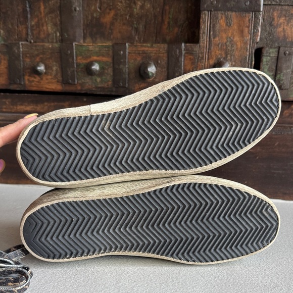 Golden Goose Midstar Distressed Black and White Sneakers - Picture 6 of 9